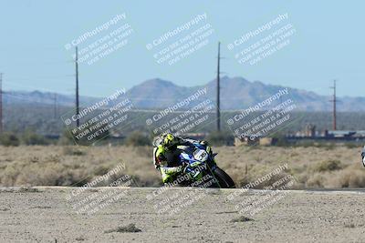 media/Dec-07-2025-CVMA (Sun) [[3e7d2de5dc]]/Race 1-Formula Superbike-Supersport Open (Holeshot)/